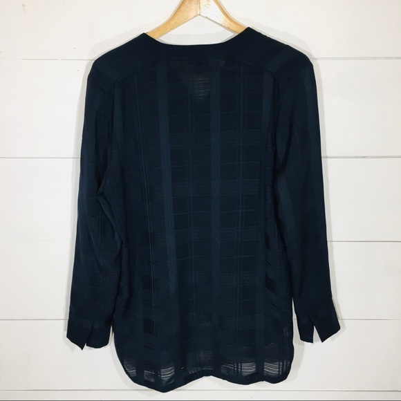 BANANA REPUBLIC Navy Blue Popover Blouse MED EUC - Picture 4 of 4